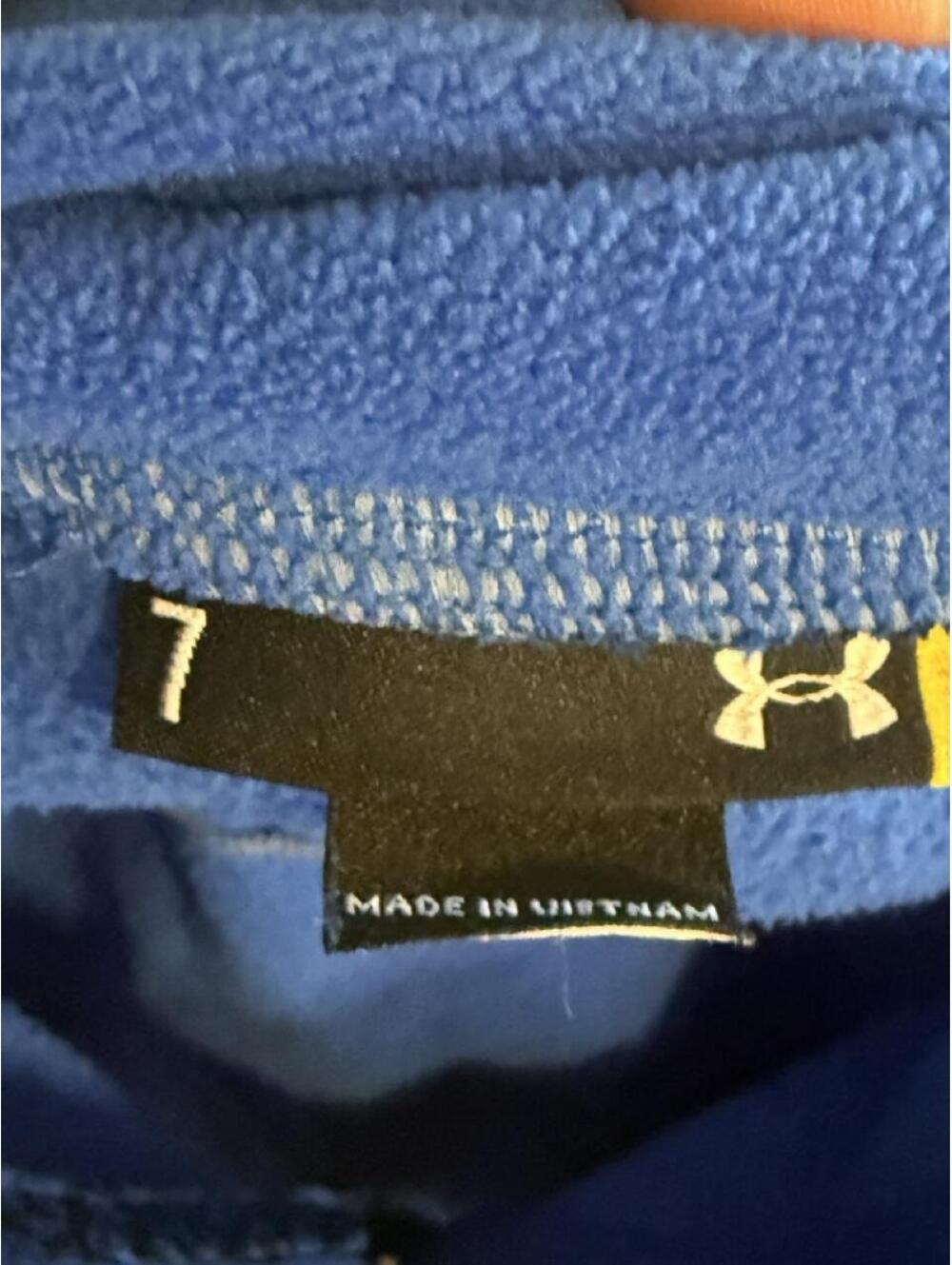 Under Armour Boys' Blue and Black Hooded Fleece Jacket Size 7 - Picture 3 of 3